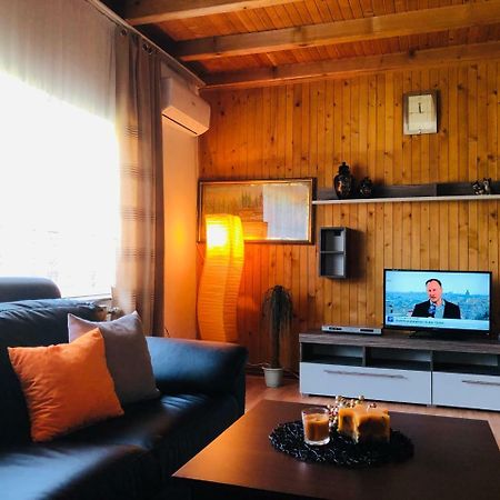 Adella Apartman Szarajevó Kültér fotó
