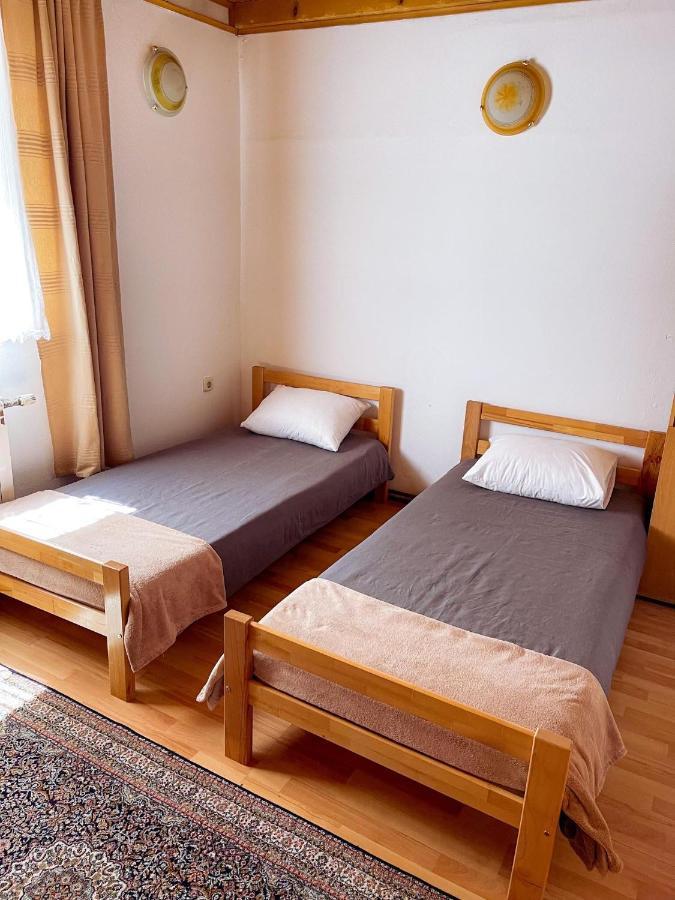 Adella Apartman Szarajevó Kültér fotó