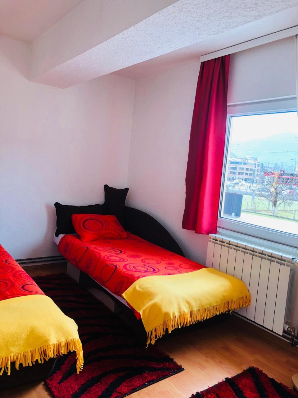 Adella Apartman Szarajevó Kültér fotó