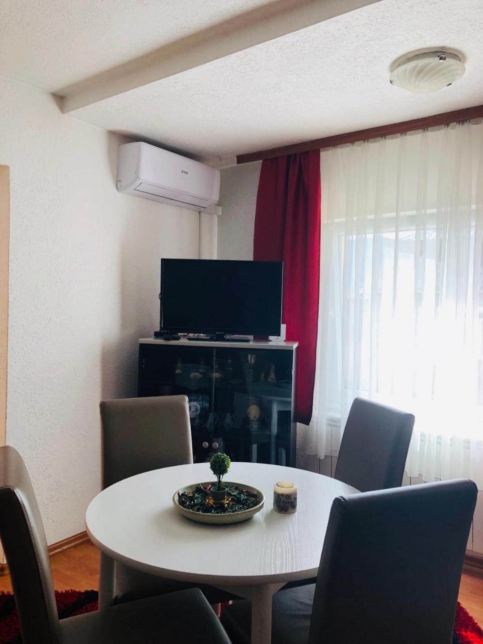 Adella Apartman Szarajevó Kültér fotó