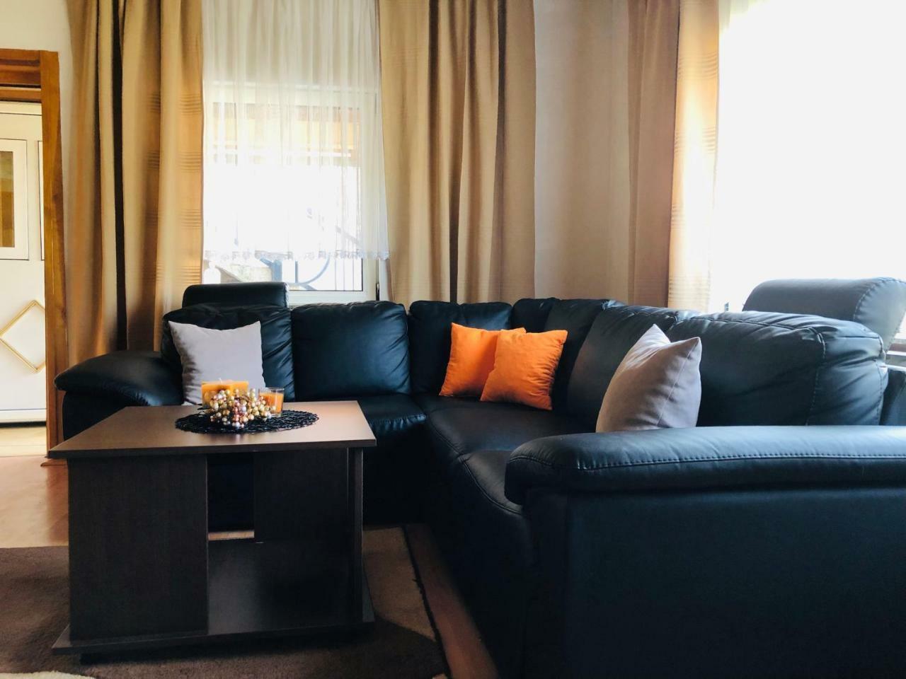 Adella Apartman Szarajevó Kültér fotó