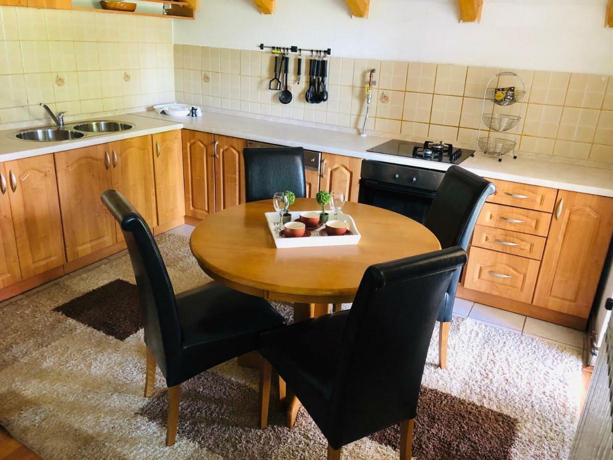 Adella Apartman Szarajevó Kültér fotó