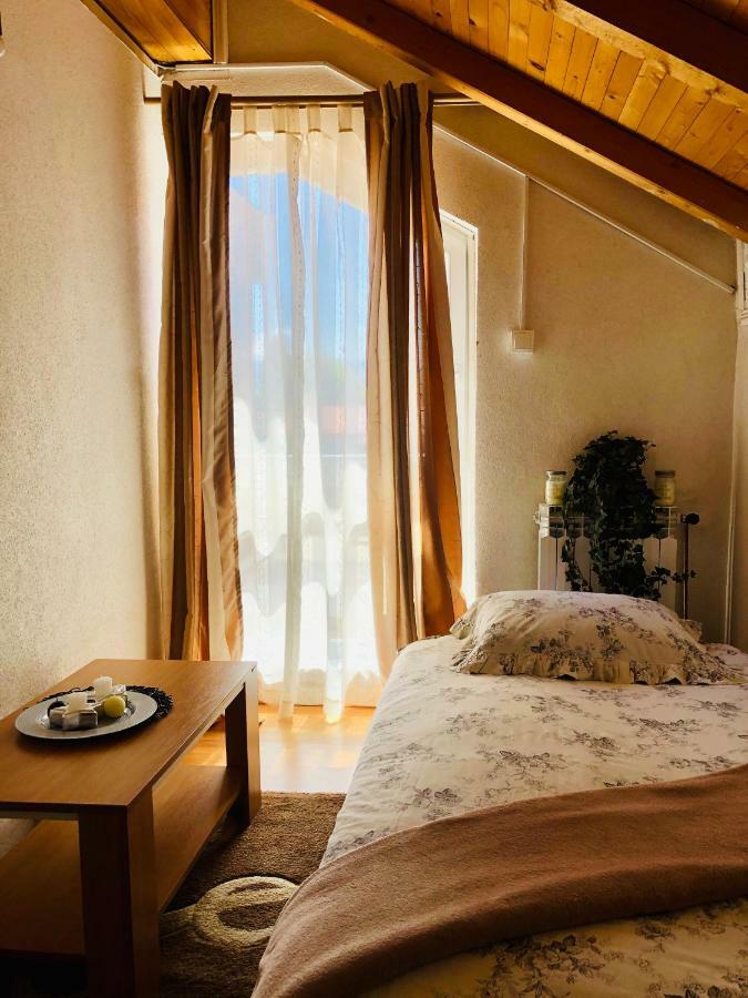 Adella Apartman Szarajevó Kültér fotó